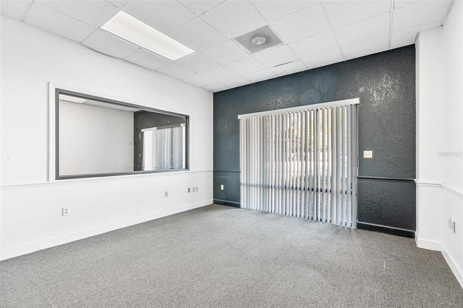 Image 12 of 28 For 210 Palmetto Avenue