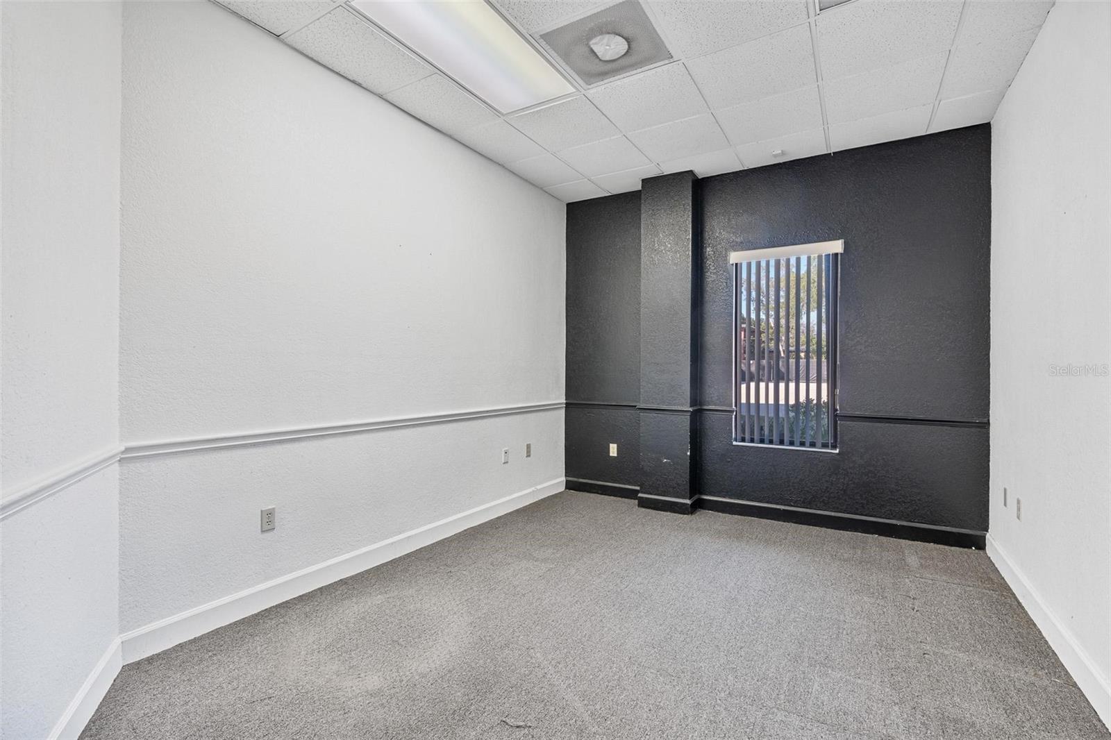 Image 15 of 28 For 210 Palmetto Avenue