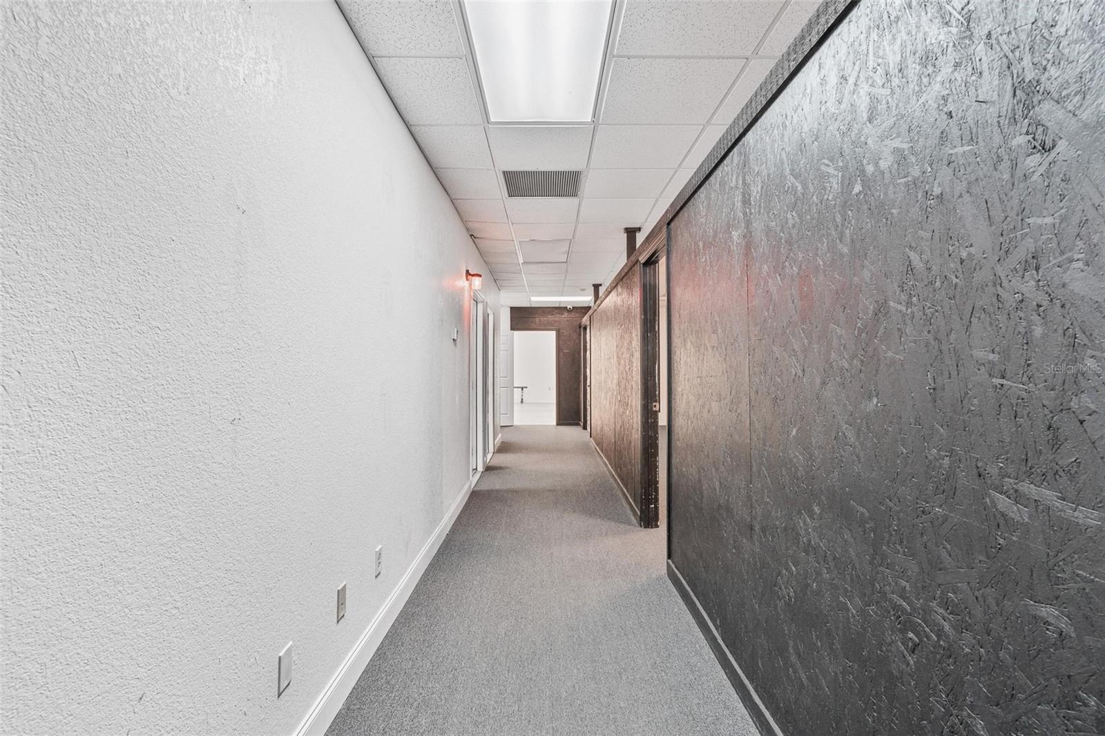 Image 19 of 28 For 210 Palmetto Avenue