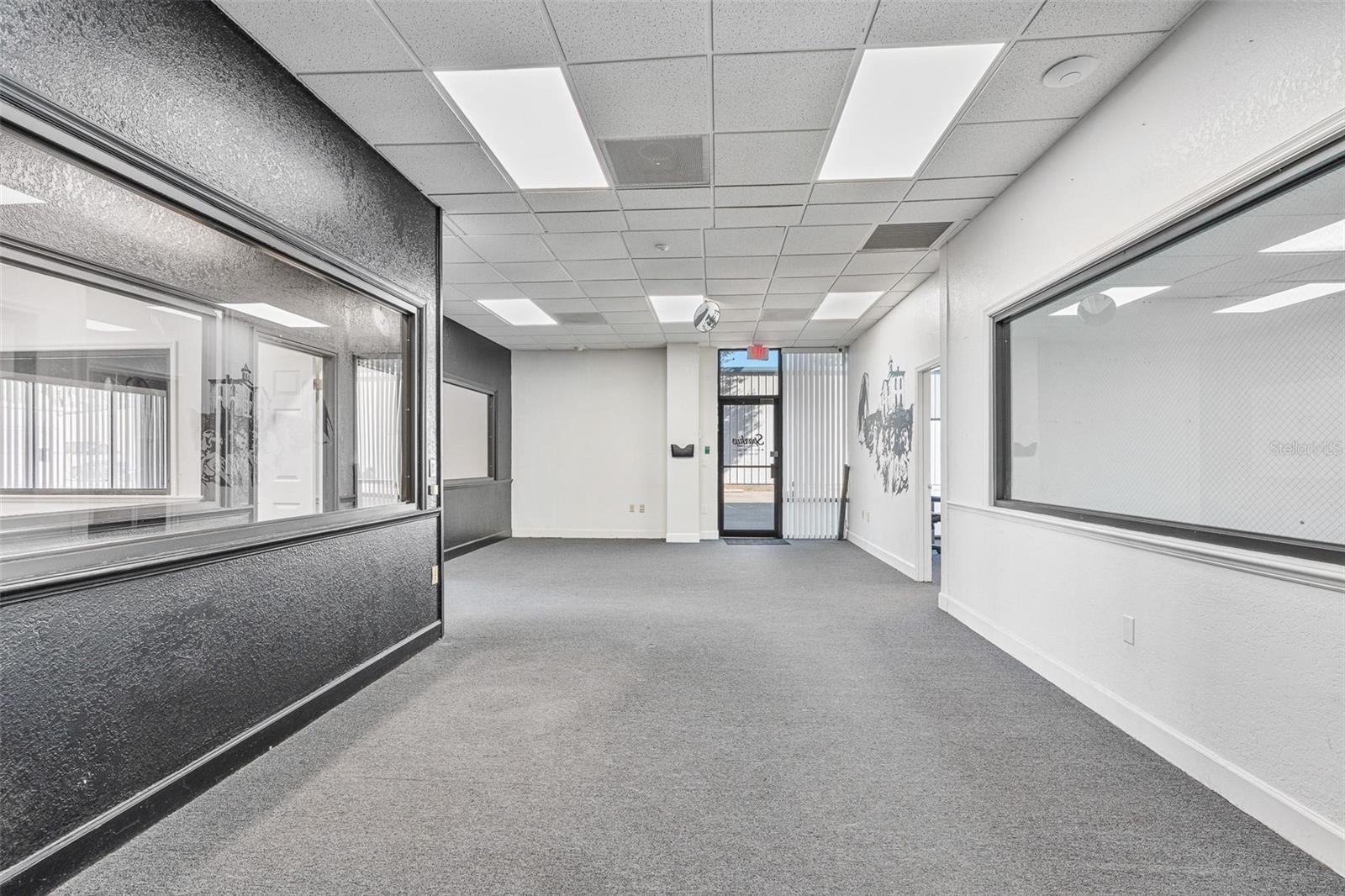 Image 6 of 28 For 210 Palmetto Avenue