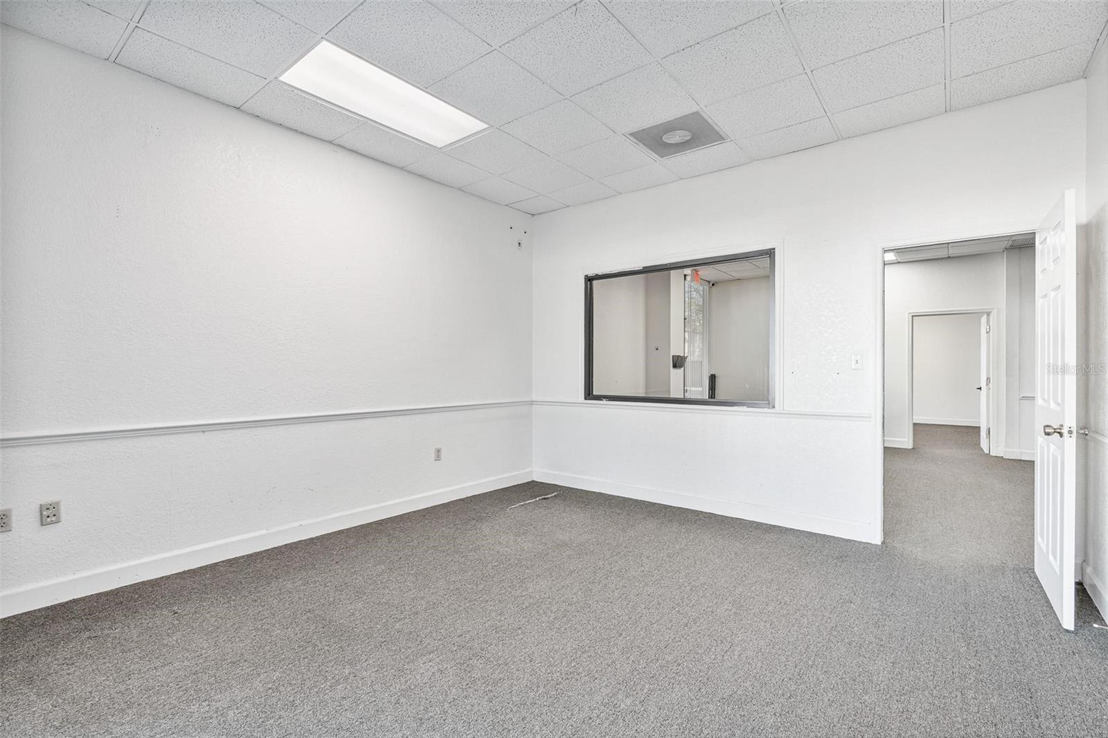 Image 8 of 28 For 210 Palmetto Avenue