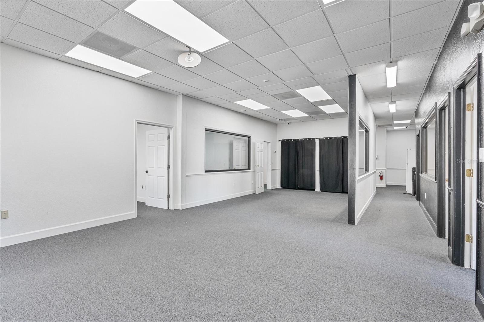 Image 9 of 28 For 210 Palmetto Avenue