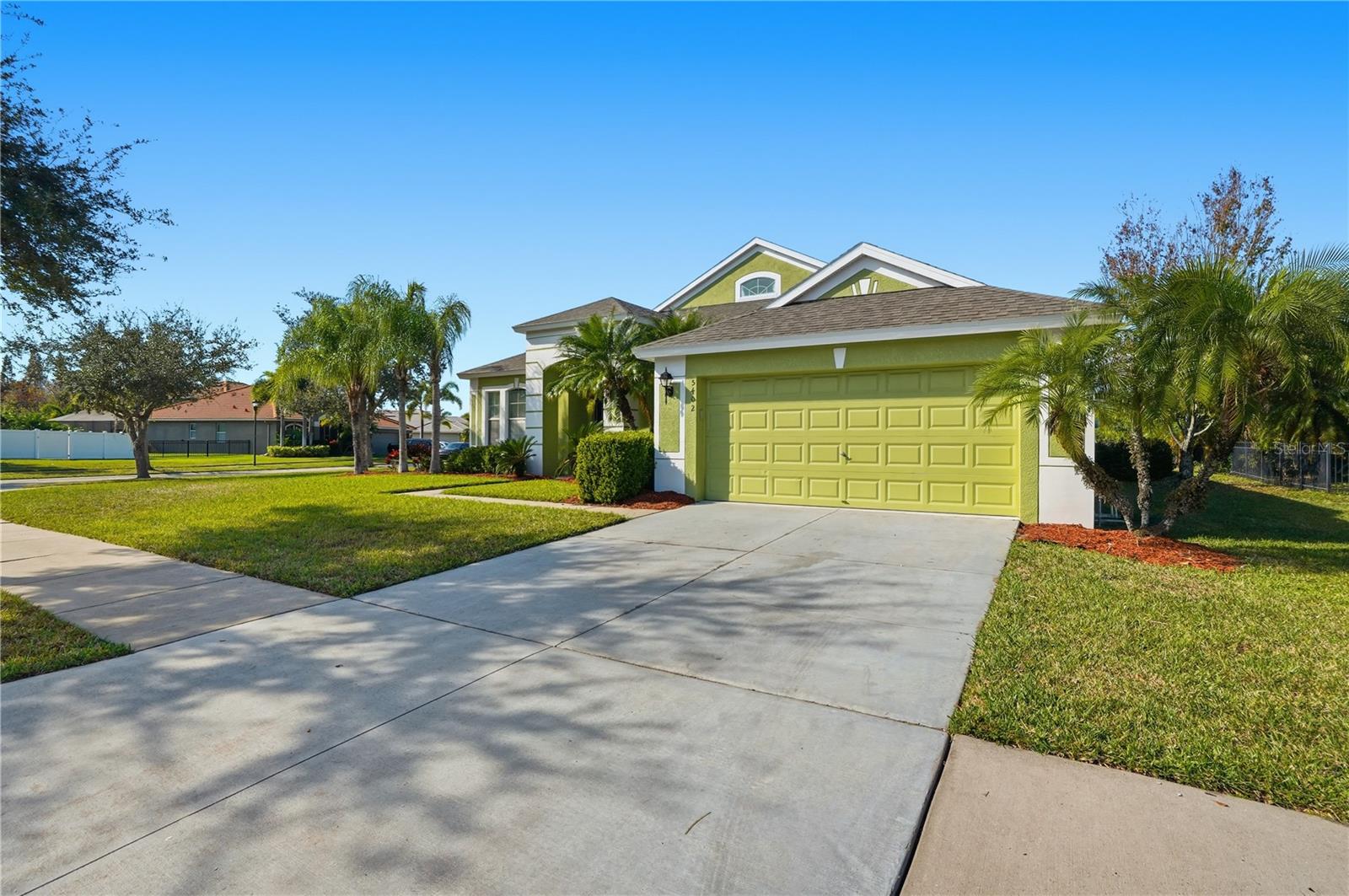 Image 2 of 45 For 5402 Coral Shell Way