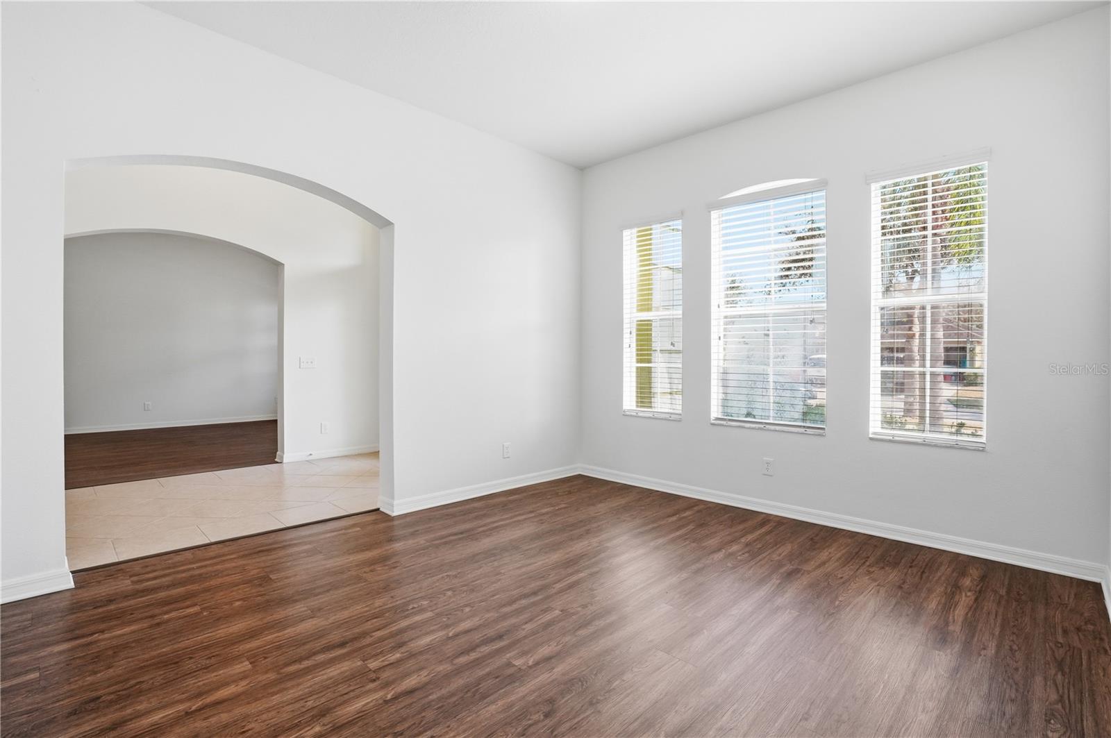 Image 24 of 45 For 5402 Coral Shell Way