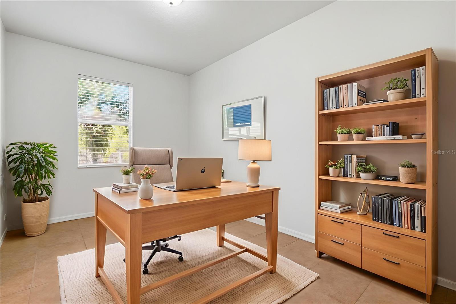 Image 7 of 45 For 5402 Coral Shell Way