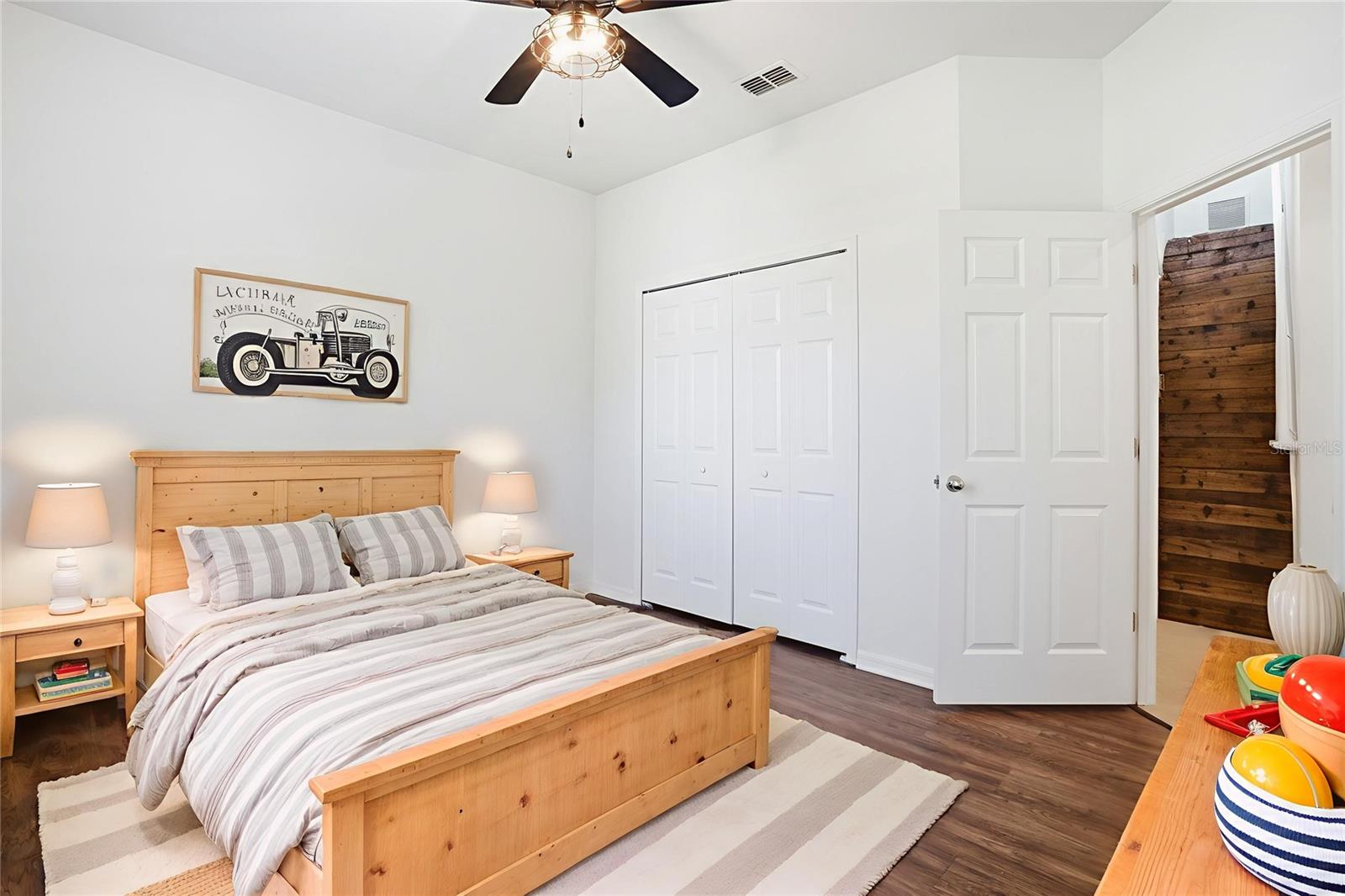 Image 8 of 45 For 5402 Coral Shell Way