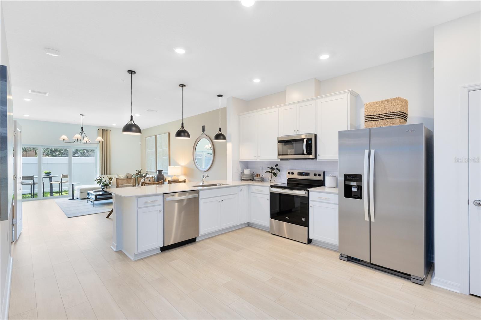 Image 3 of 27 For 4408 Jetty Lane