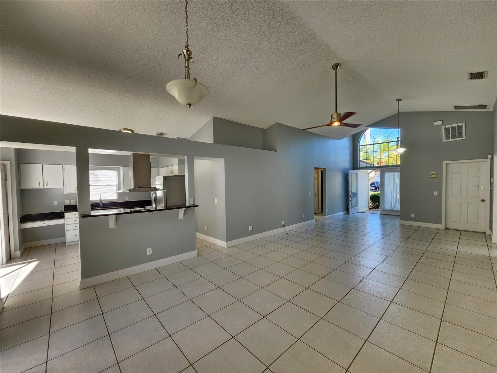 Image 4 of 18 For 12516 Britwell Court