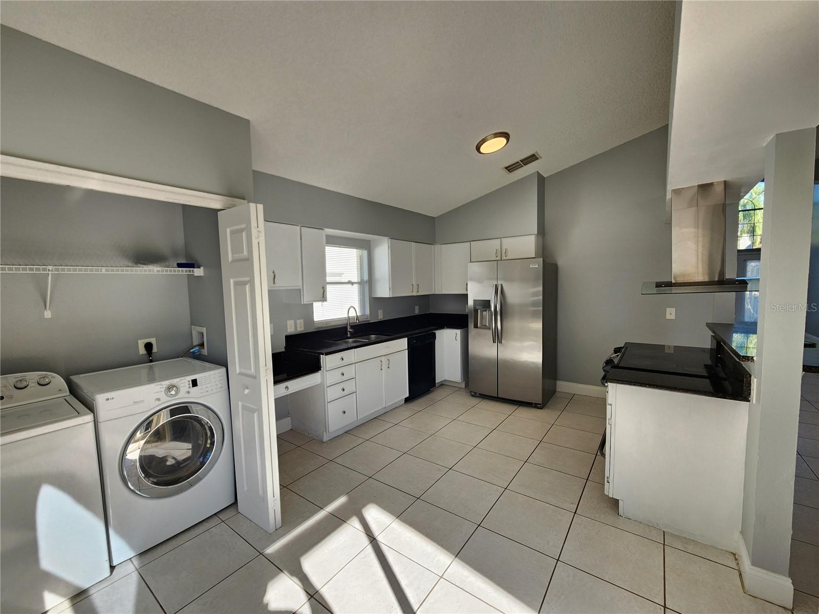 Image 5 of 18 For 12516 Britwell Court