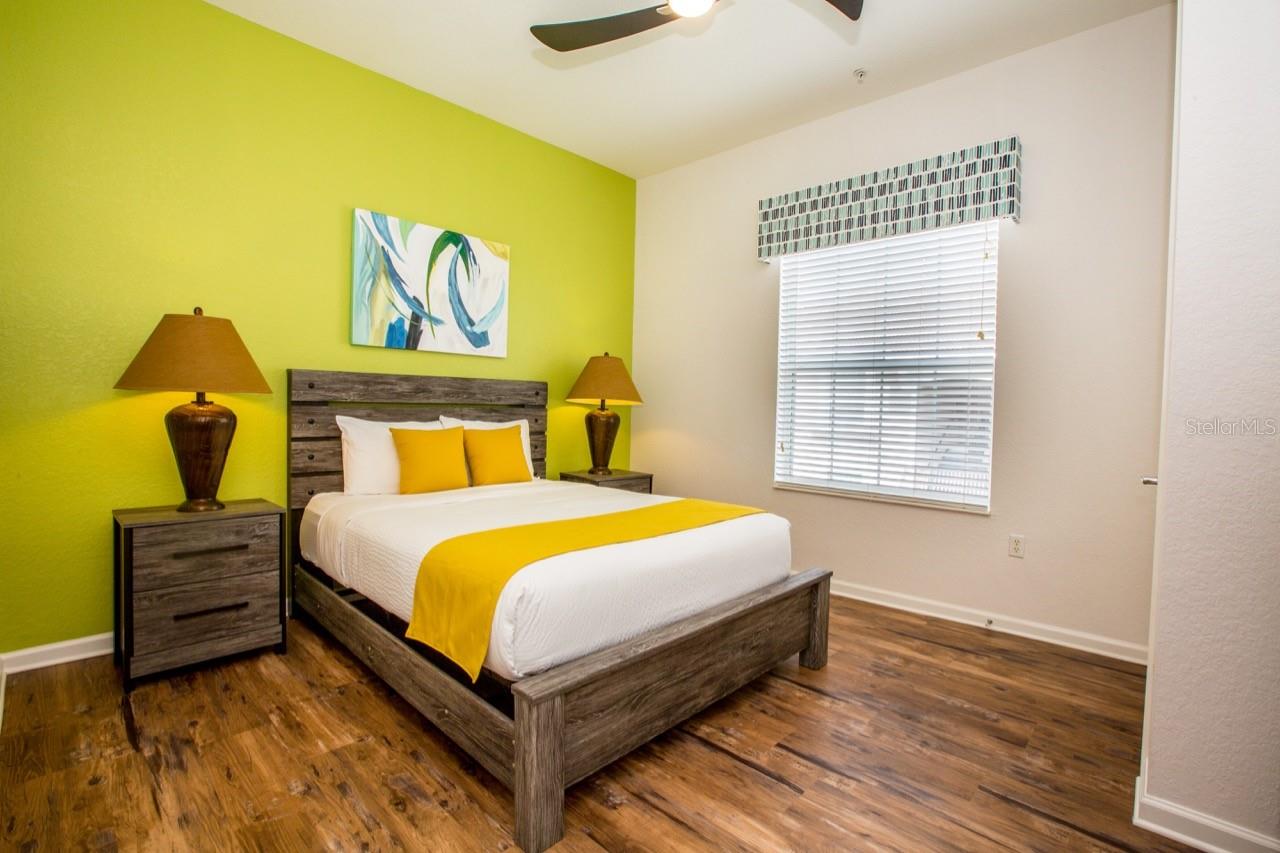 Image 15 of 53 For 5049 Shoreway Loop 407