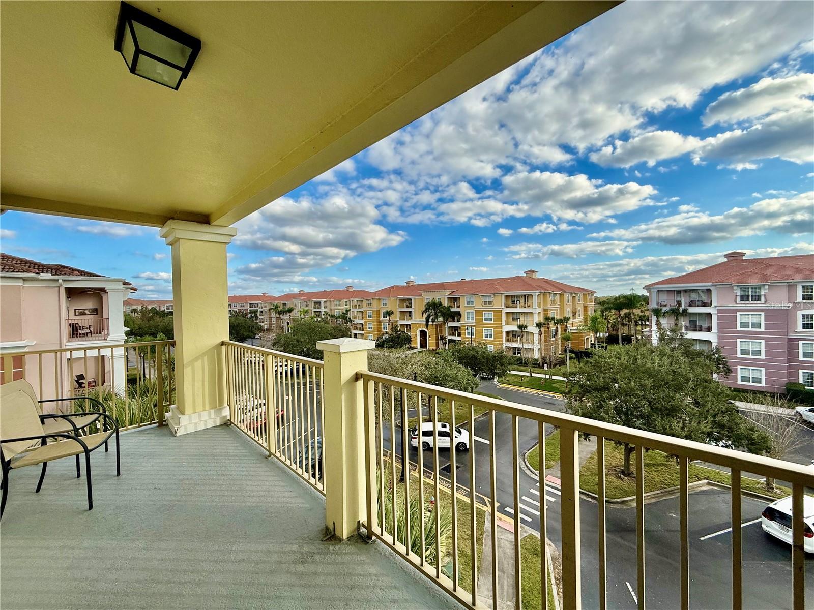 Image 20 of 53 For 5049 Shoreway Loop 407