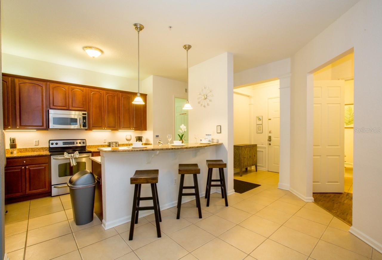 Image 9 of 53 For 5049 Shoreway Loop 407