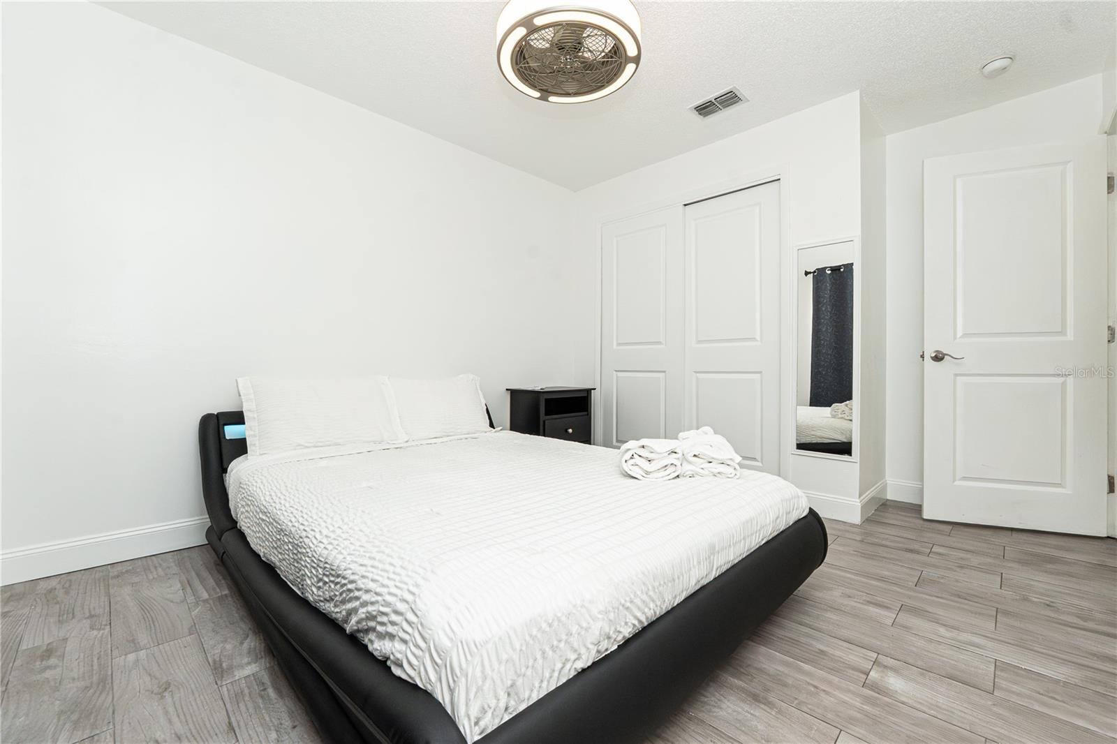 Image 16 of 35 For 7720 Indian Ridge Trail S