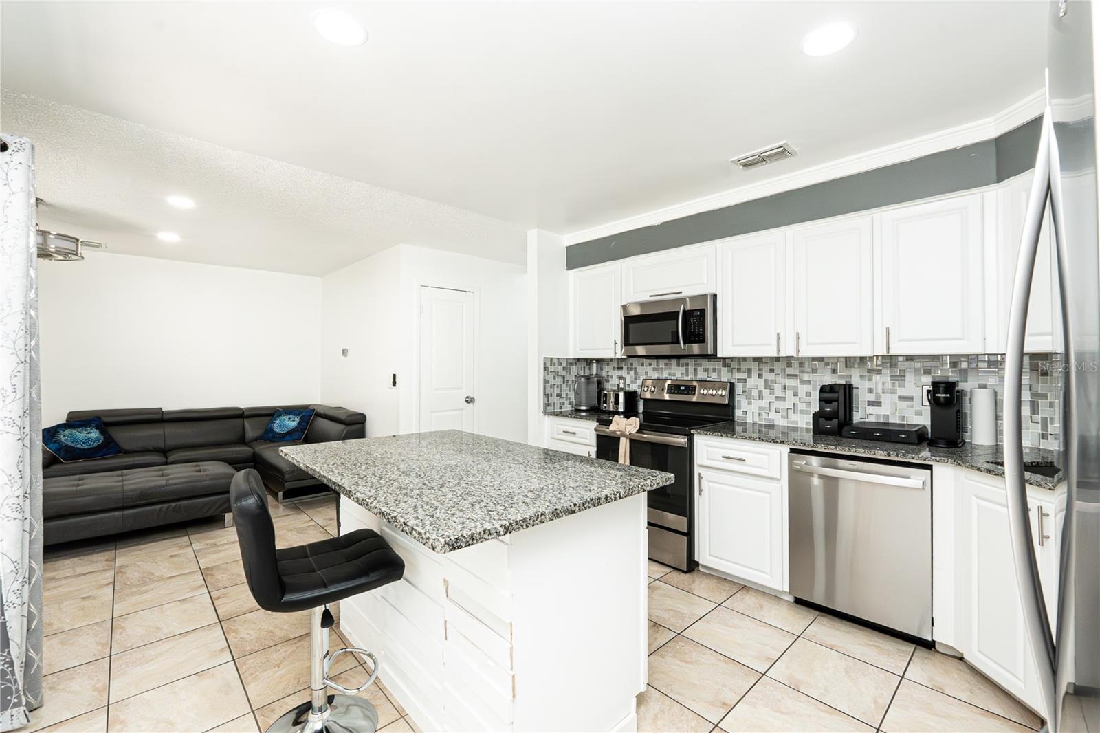 Image 5 of 35 For 7720 Indian Ridge Trail S