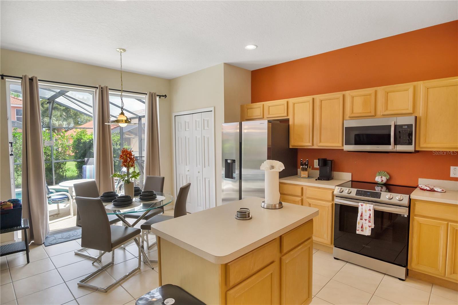 Image 7 of 36 For 134 Sevilla Avenue