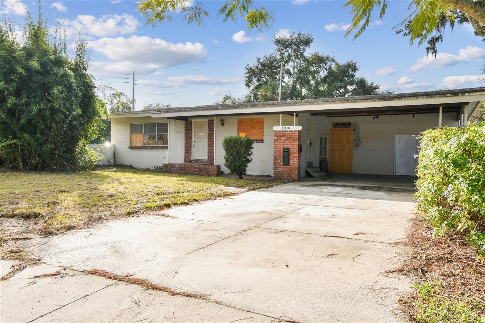 Image 3 of 26 For 1800 Palm Lane