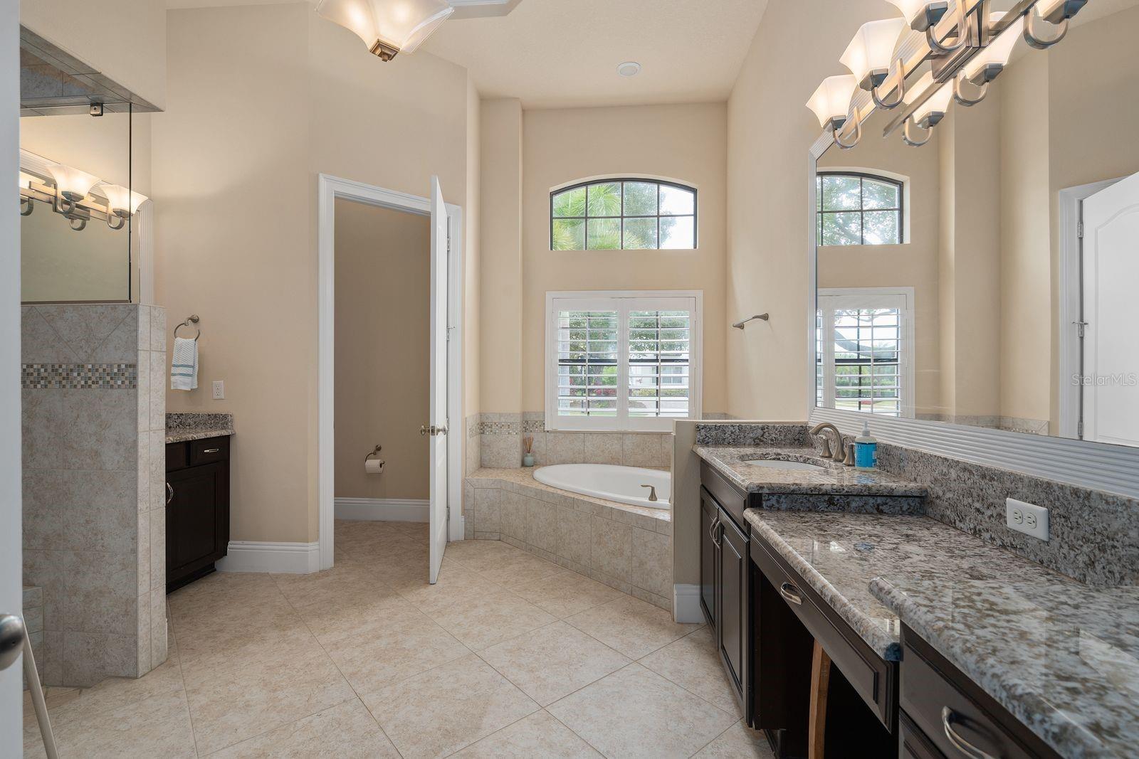 Image 28 of 68 For 5509 Emerson Pointe Way