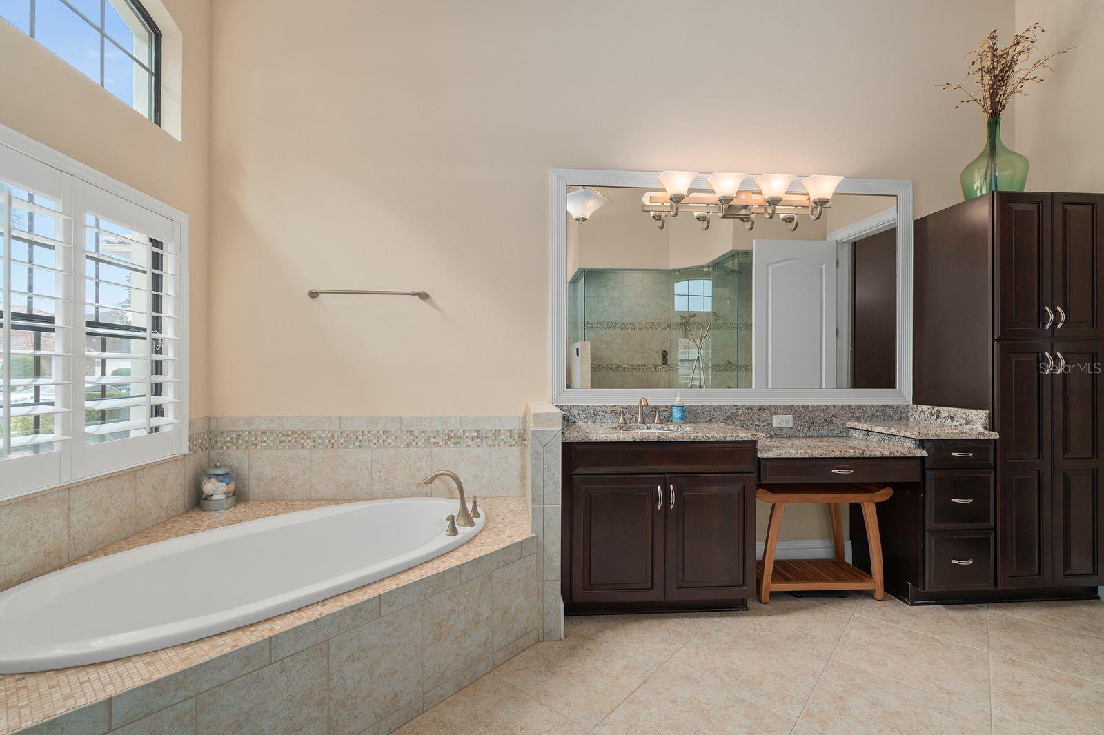 Image 30 of 68 For 5509 Emerson Pointe Way