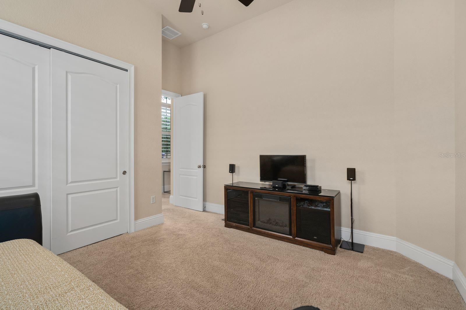 Image 34 of 68 For 5509 Emerson Pointe Way