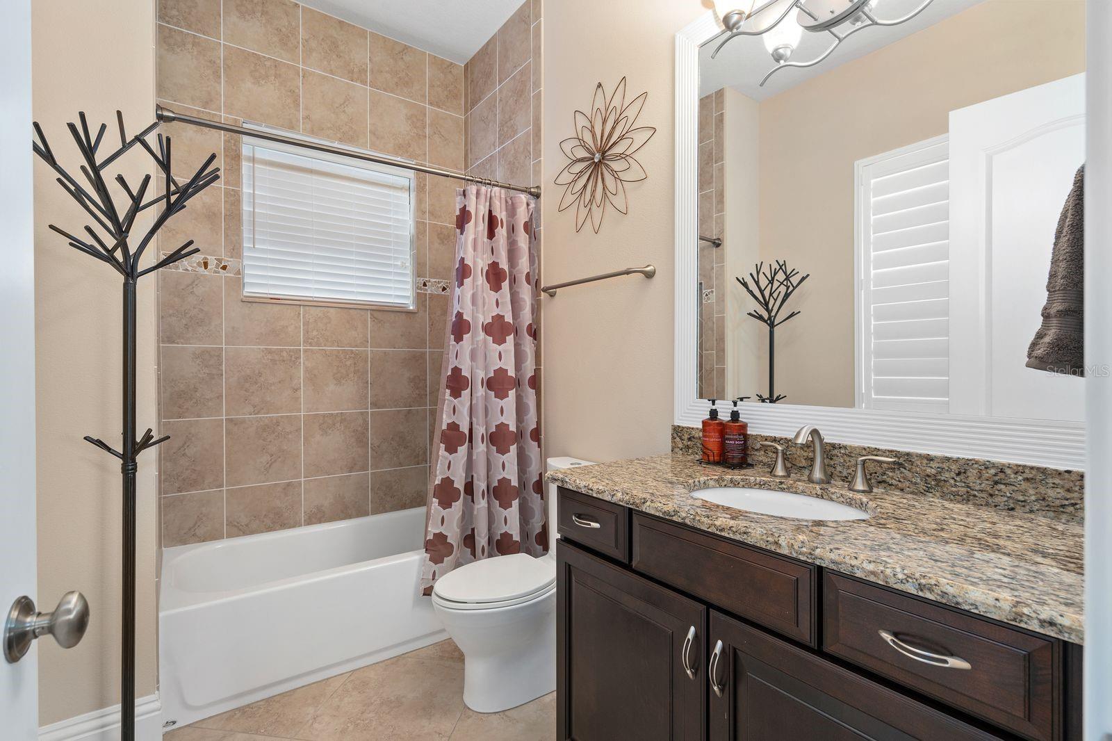 Image 44 of 68 For 5509 Emerson Pointe Way