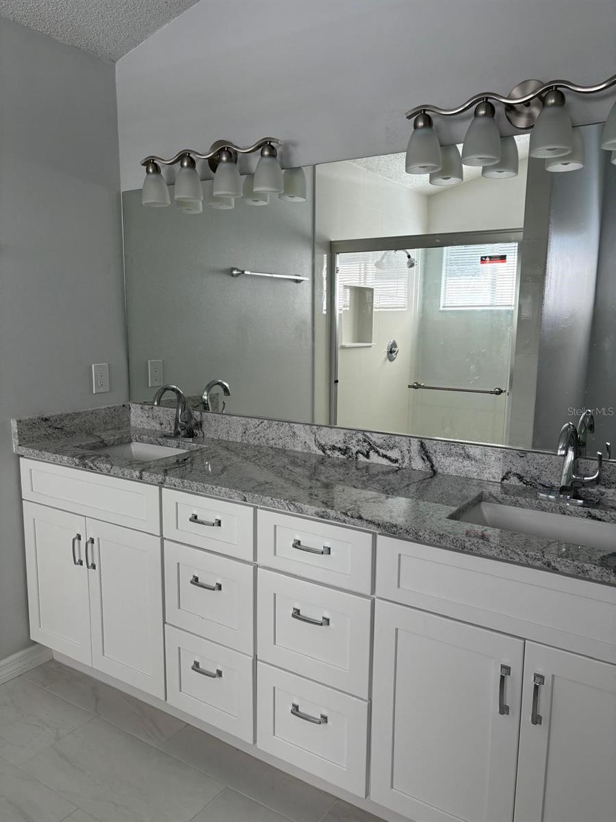 Image 13 of 23 For 14541 Falling Tree Court