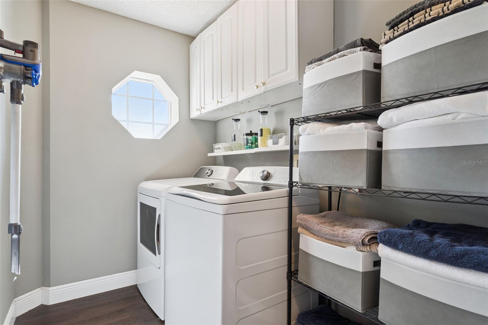 Image 18 of 62 For 9506 Bay Pine Lane