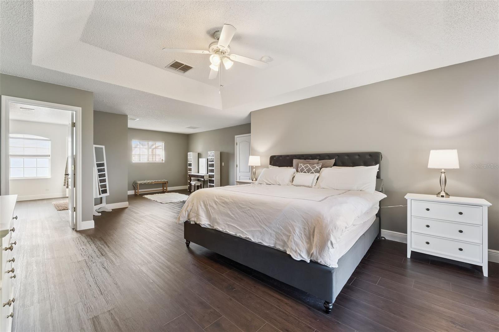 Image 29 of 62 For 9506 Bay Pine Lane