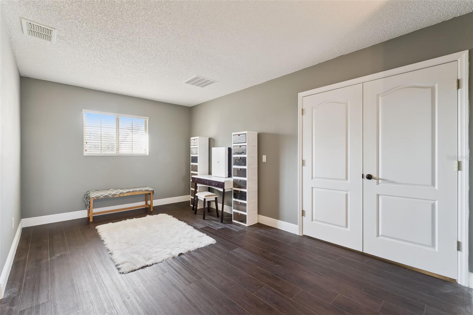 Image 32 of 62 For 9506 Bay Pine Lane