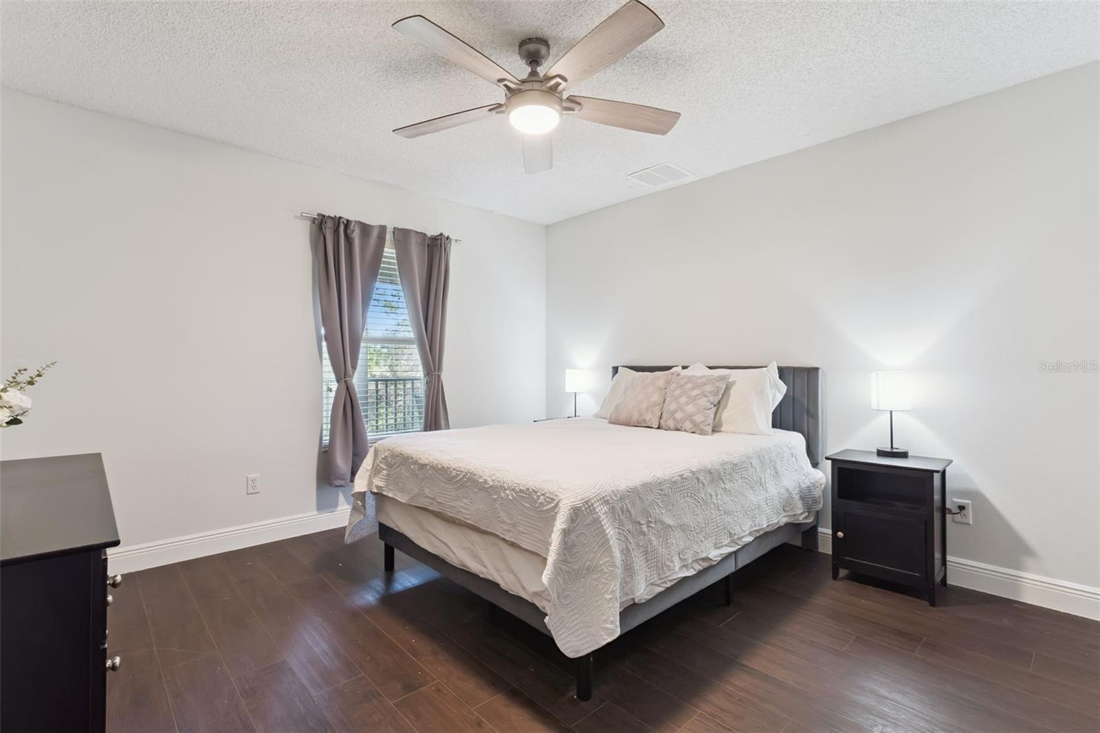 Image 35 of 62 For 9506 Bay Pine Lane