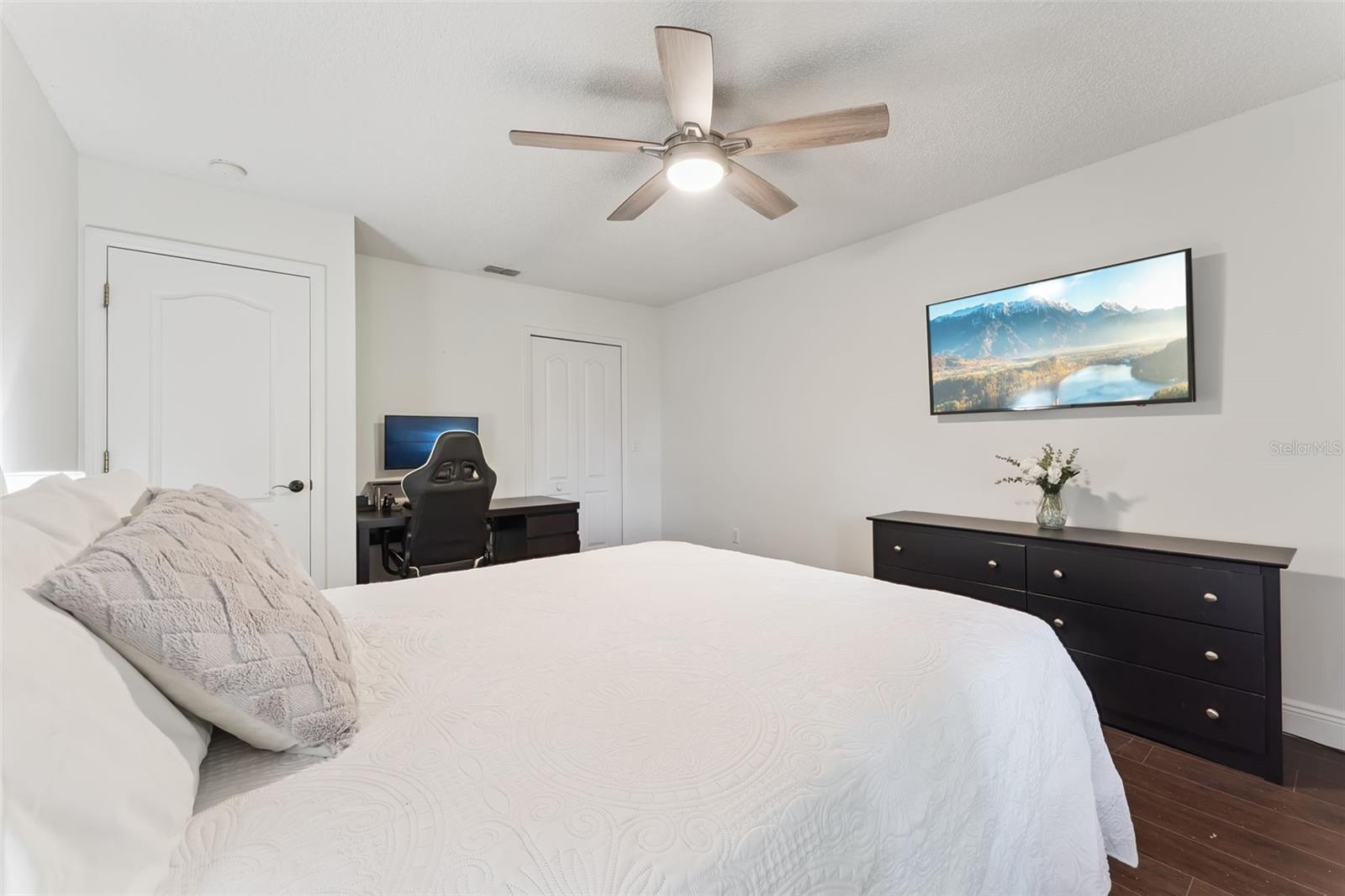 Image 36 of 62 For 9506 Bay Pine Lane