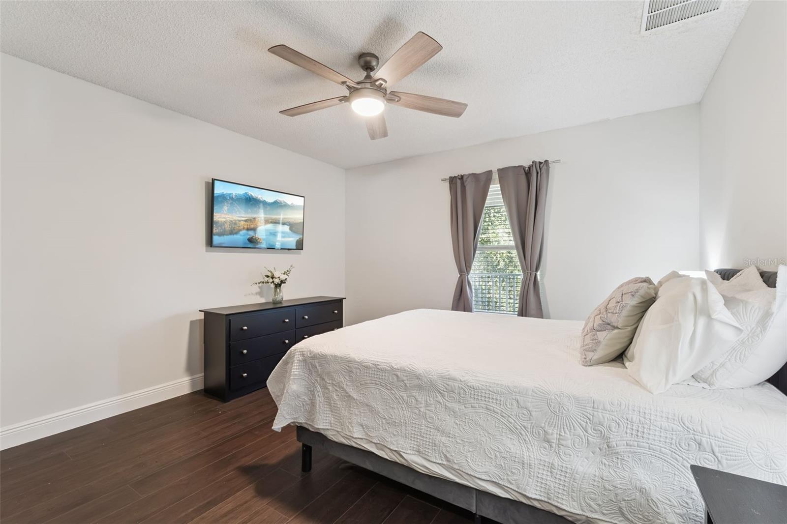 Image 38 of 62 For 9506 Bay Pine Lane