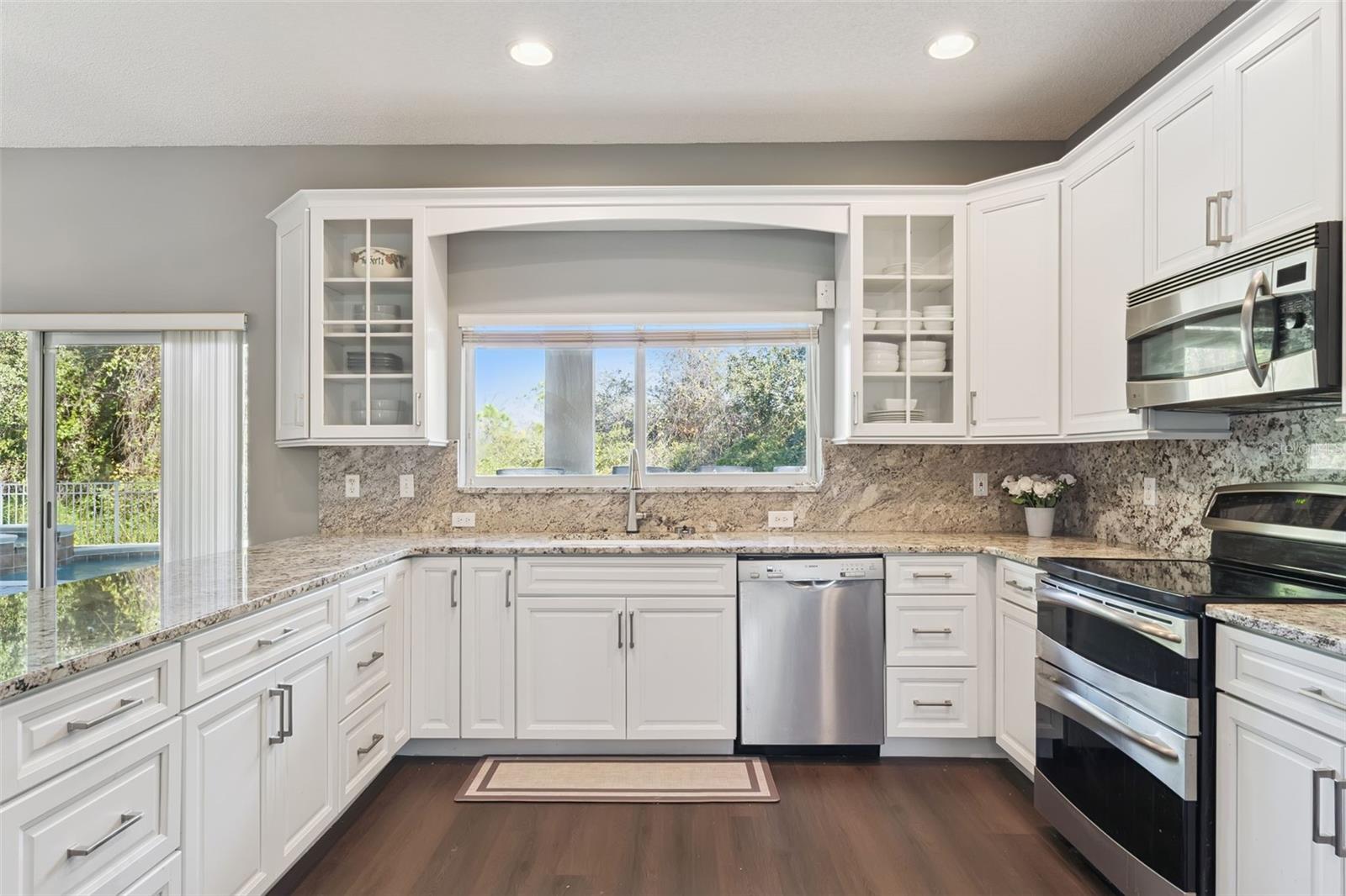 Image 6 of 62 For 9506 Bay Pine Lane