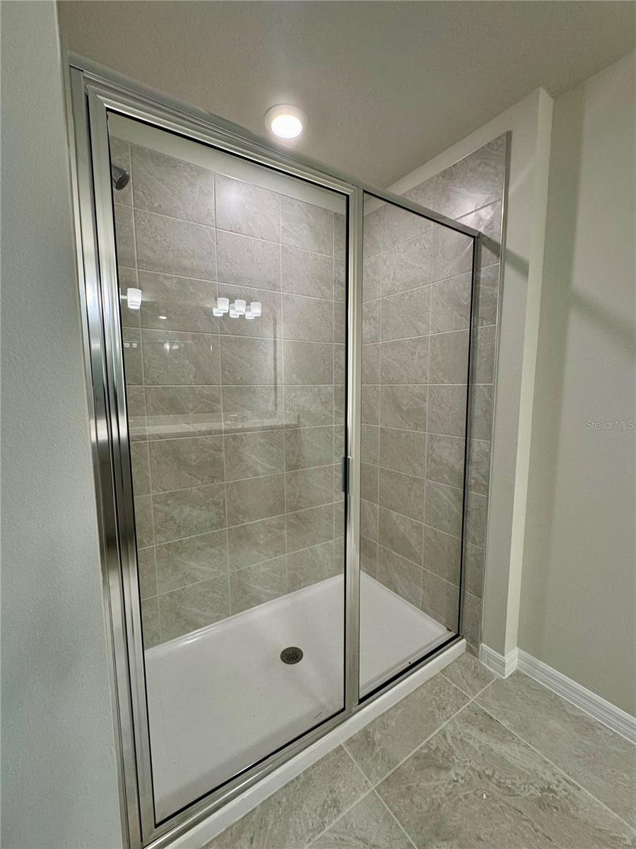 Image 13 of 33 For 3160 Emerald Acres Lane