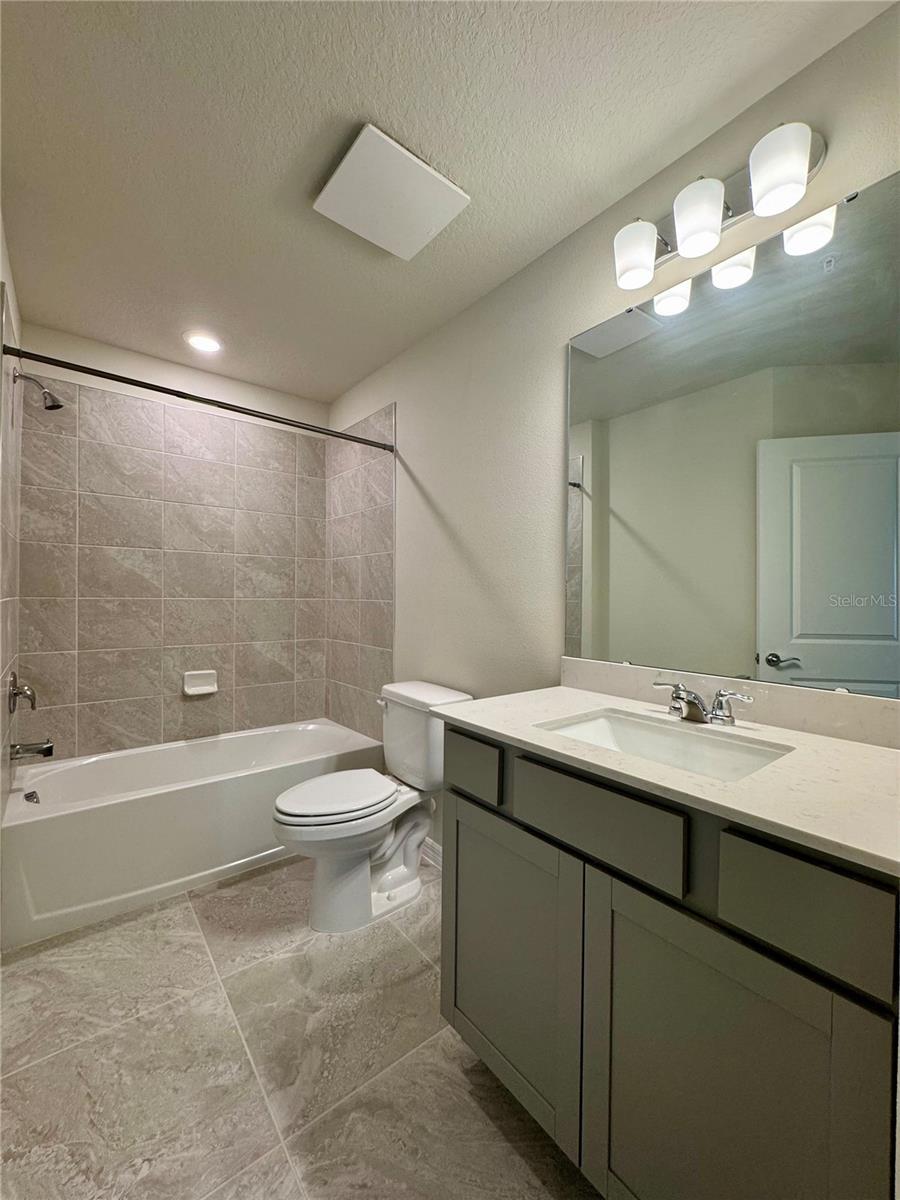 Image 16 of 33 For 3160 Emerald Acres Lane