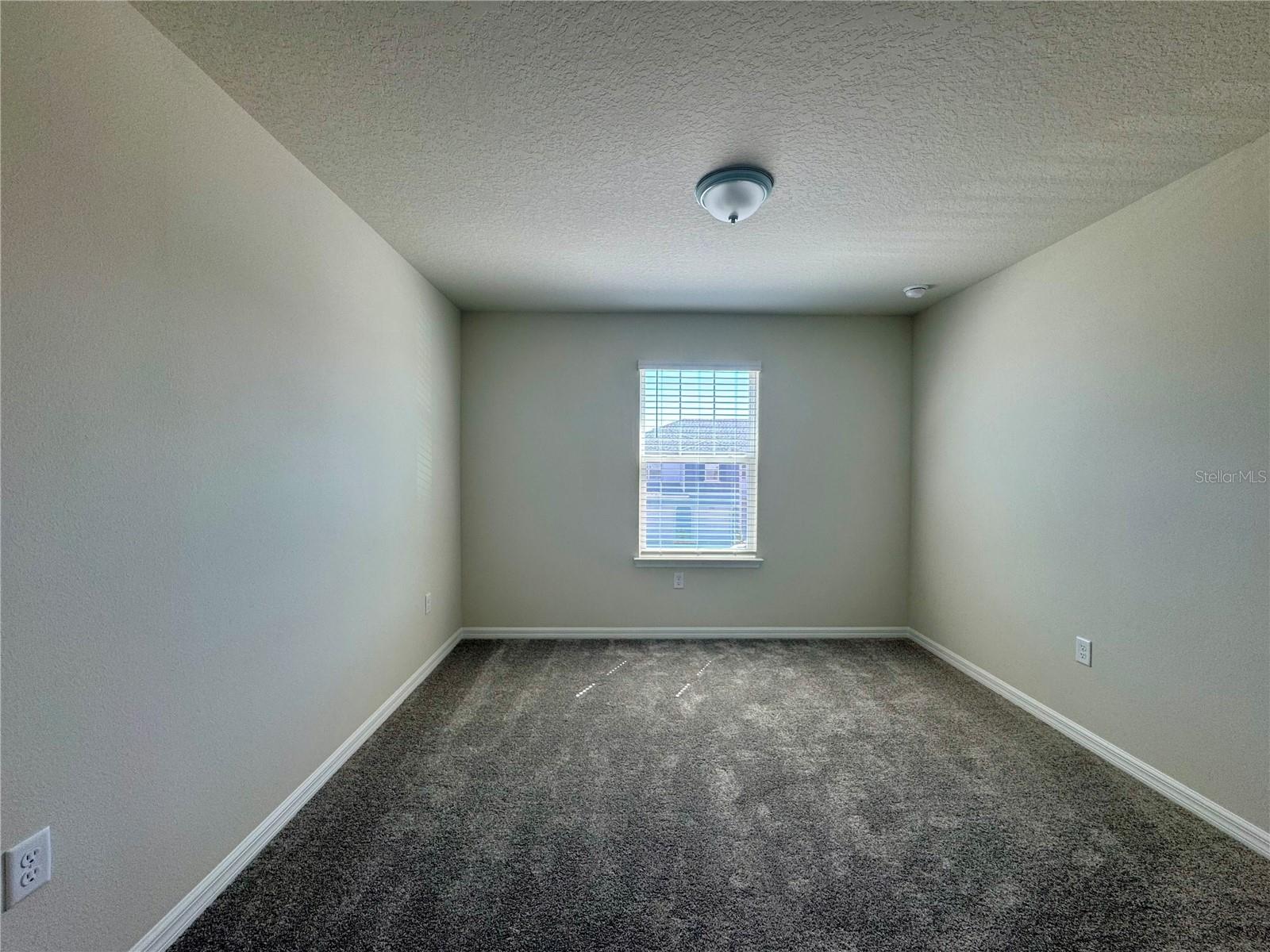 Image 18 of 33 For 3160 Emerald Acres Lane