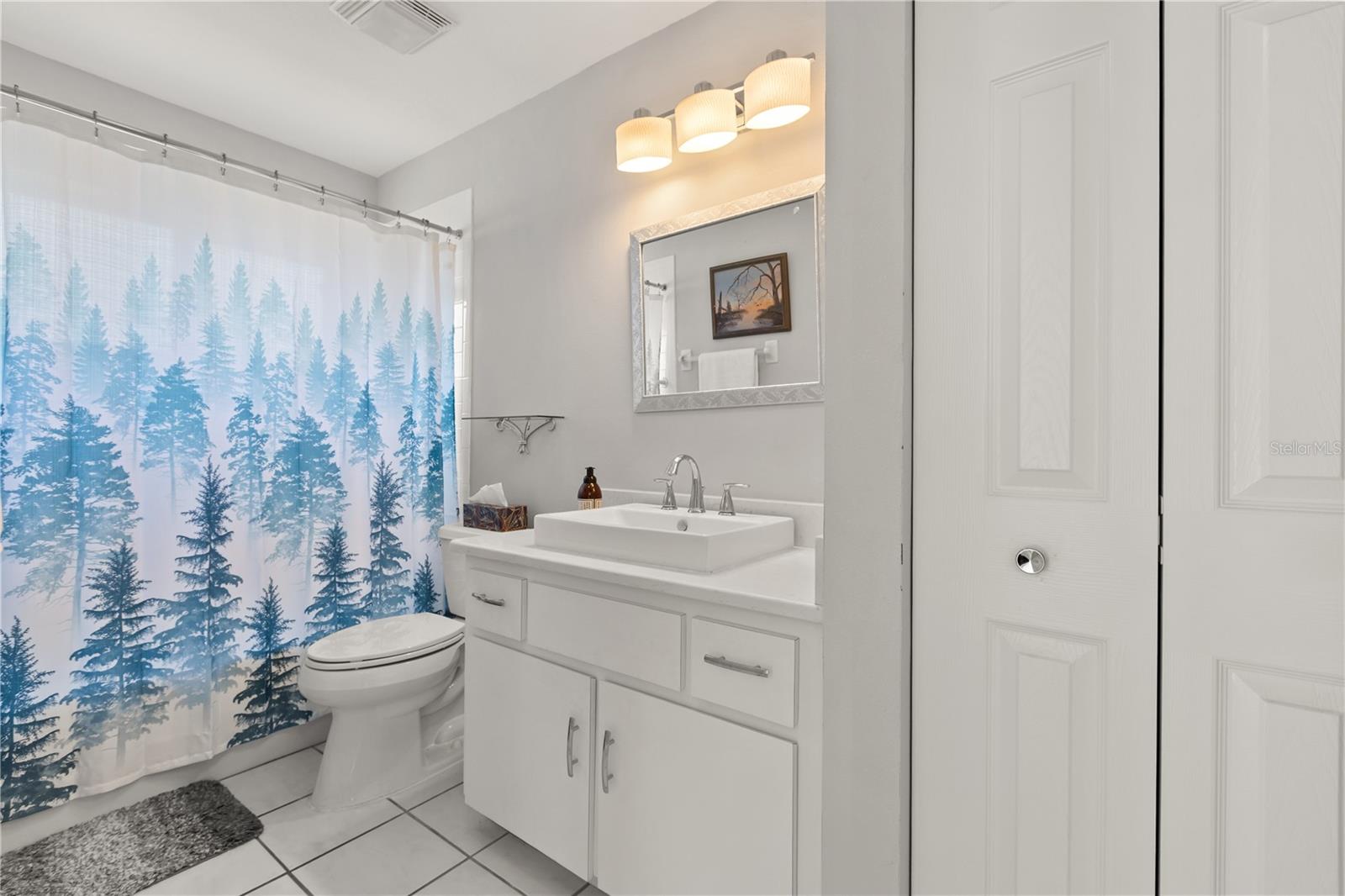 Image 19 of 37 For 11287 73rd Circle