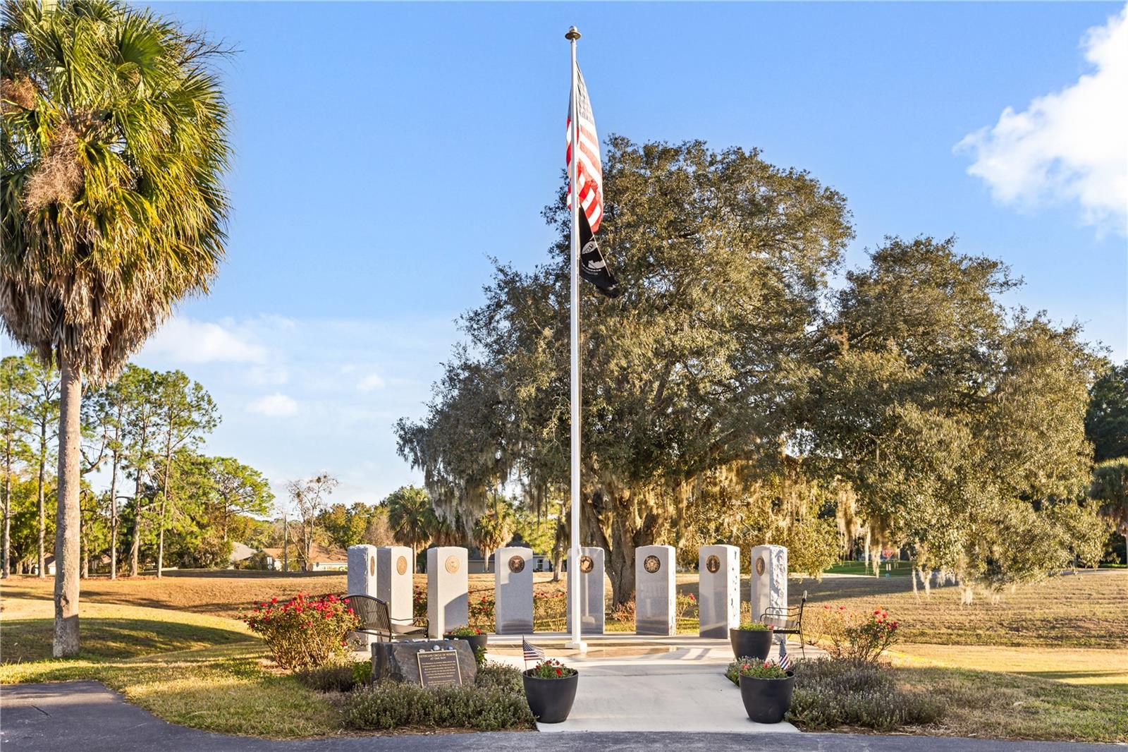 Image 26 of 37 For 11287 73rd Circle