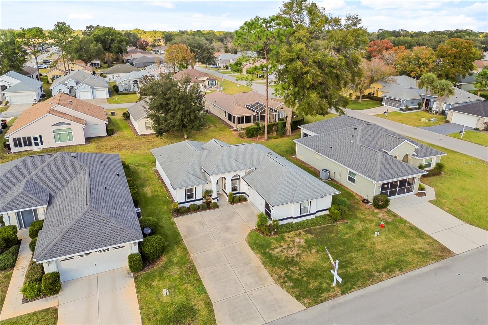 Image 29 of 37 For 11287 73rd Circle