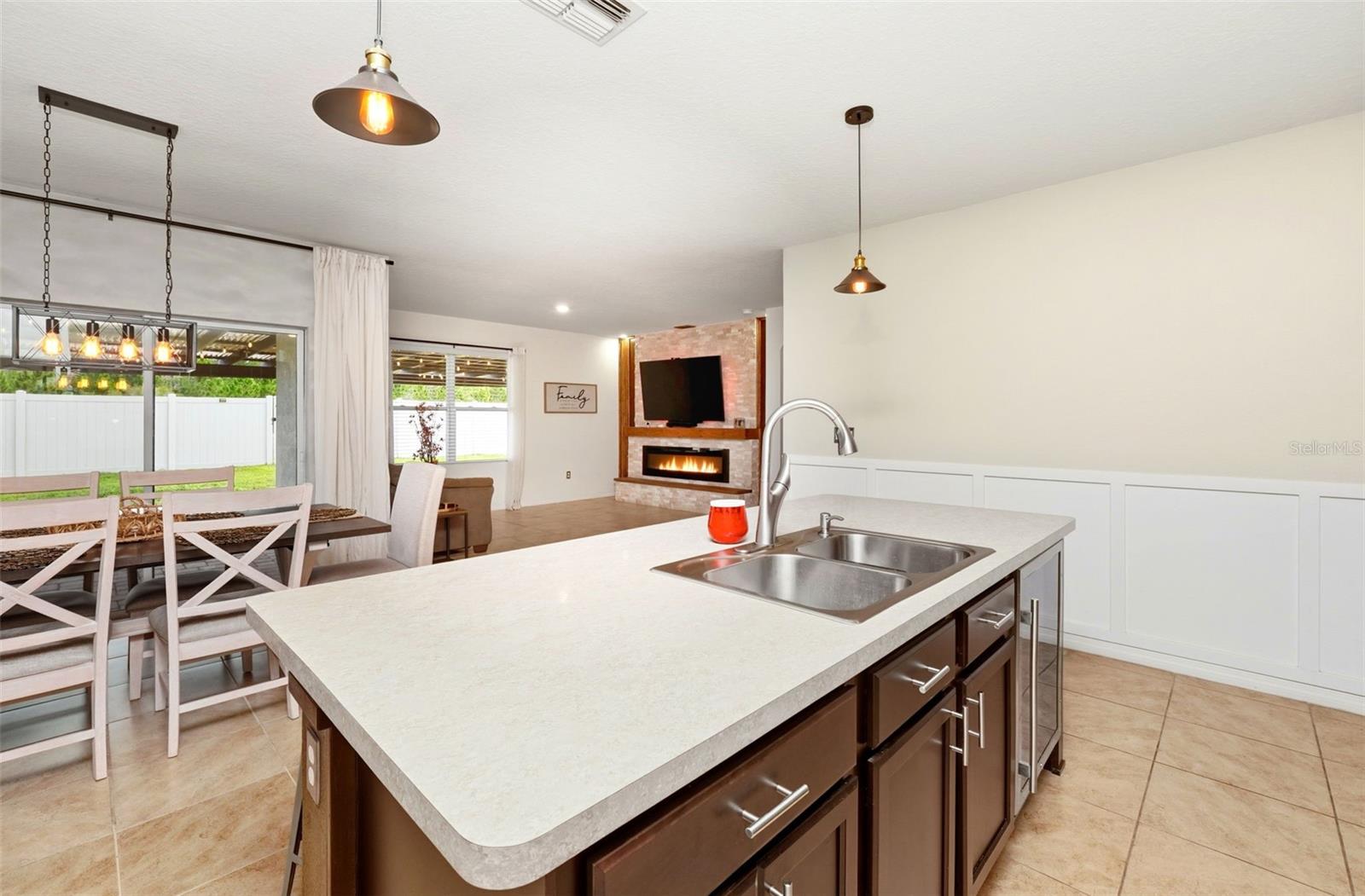 Image 13 of 38 For 1315 Fox Squirrel Drive