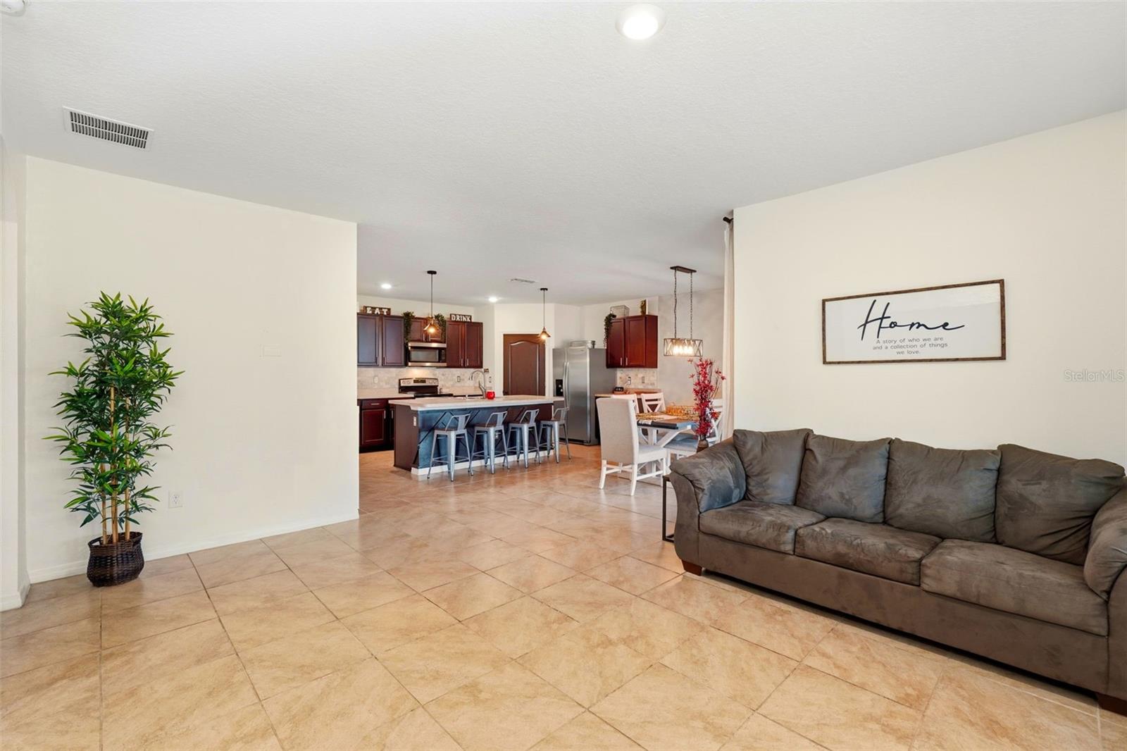 Image 19 of 38 For 1315 Fox Squirrel Drive