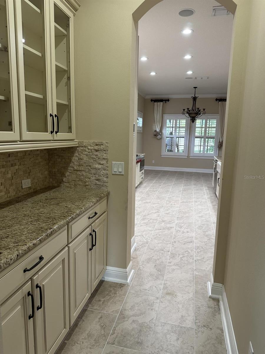 Image 16 of 28 For 1841 Harland Park Drive