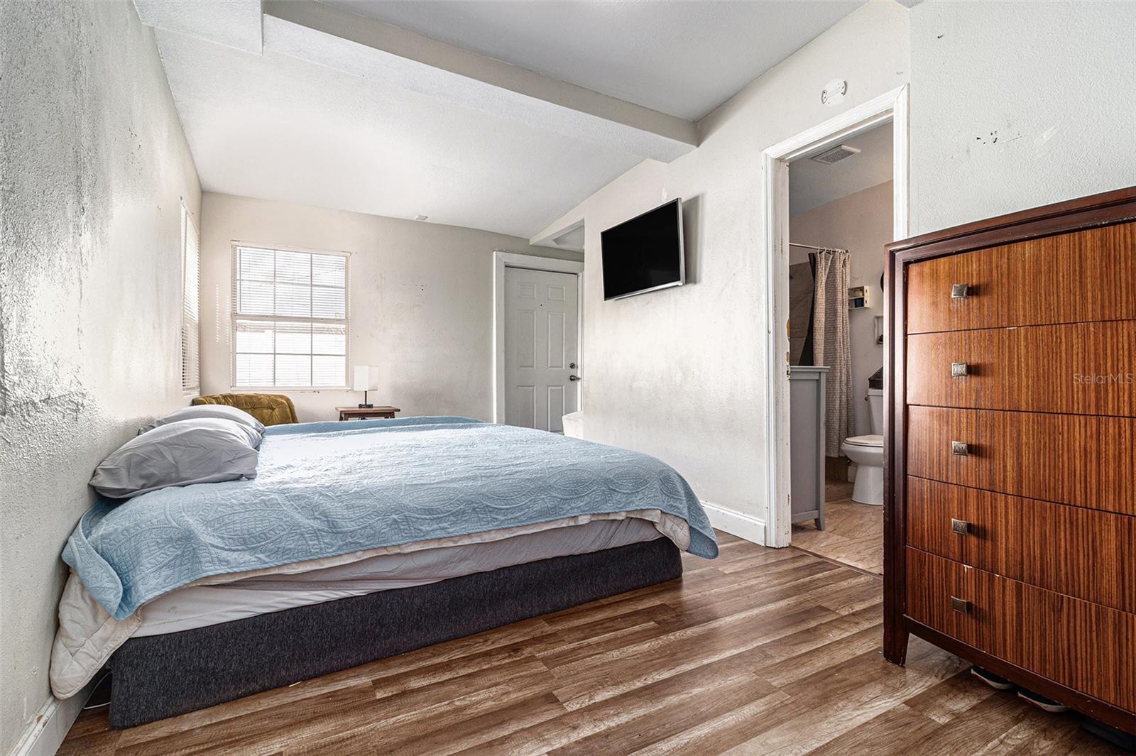 Image 10 of 28 For 1713 27th Street