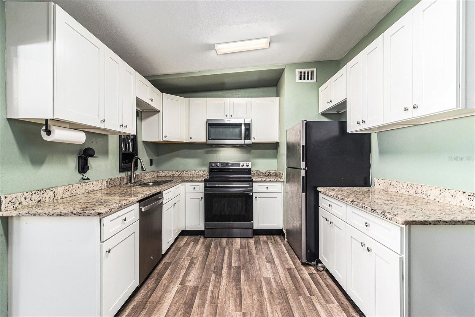 Image 6 of 28 For 1713 27th Street