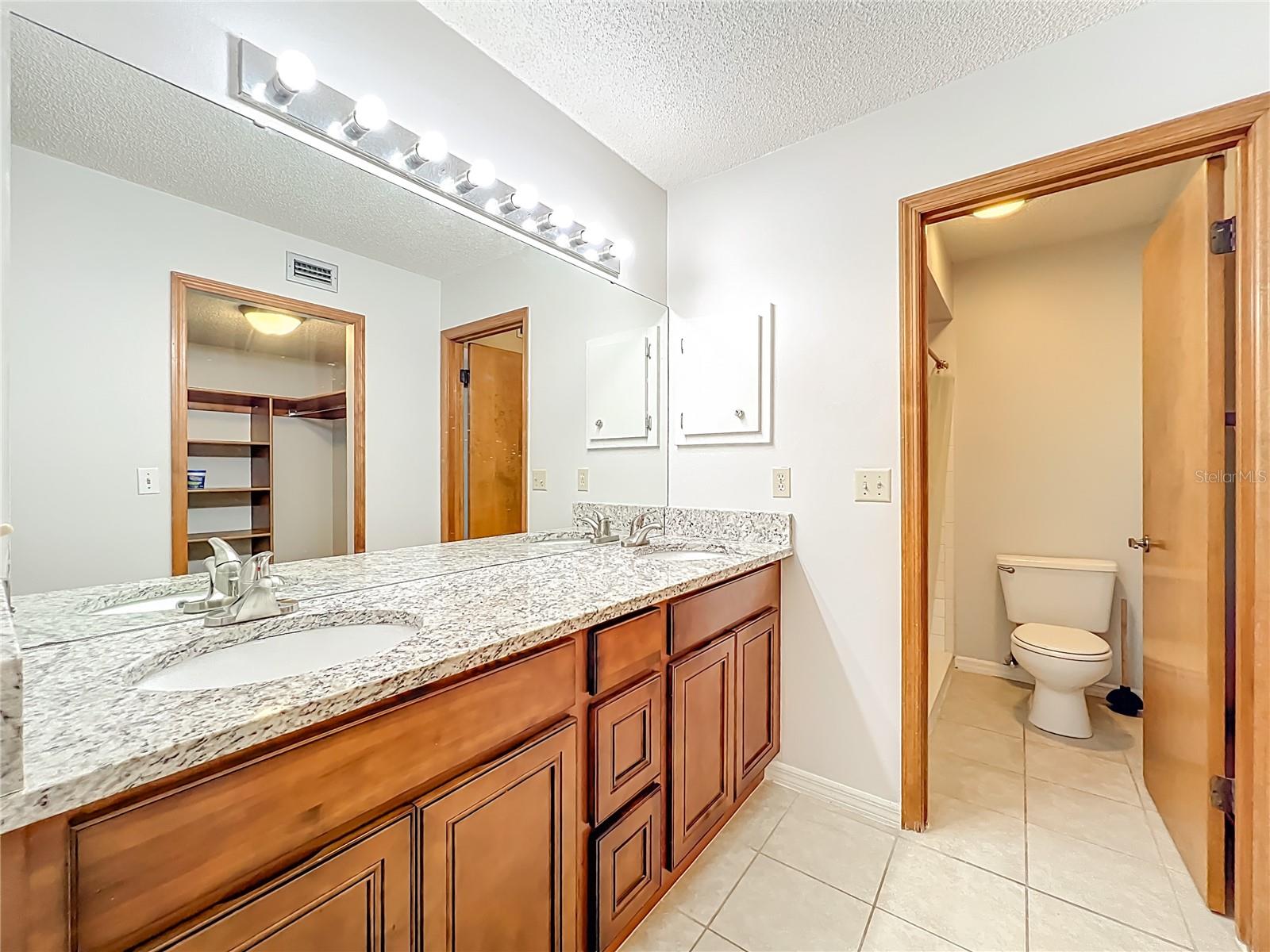 Image 24 of 72 For 116 Raintree Drive