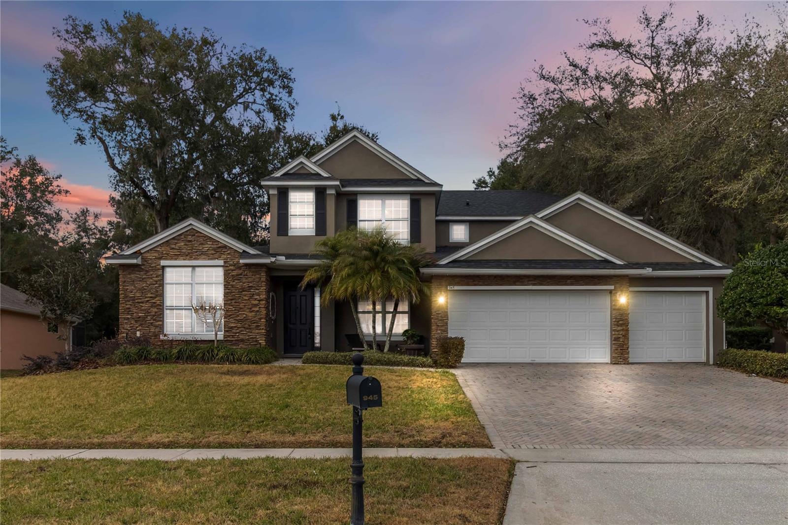 Details for 945 Gulf Land Drive, APOPKA, FL 32712