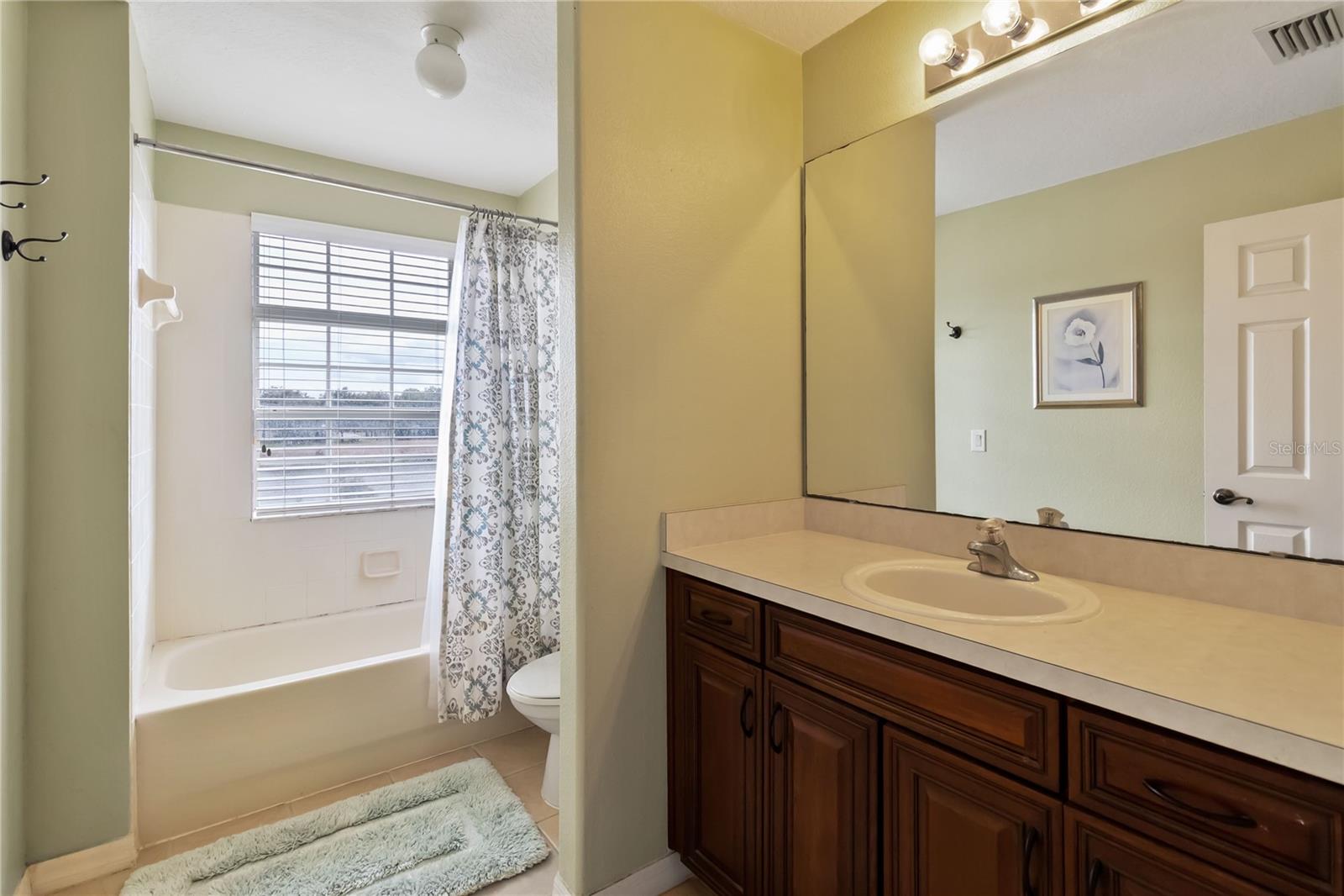 Image 36 of 67 For 945 Gulf Land Drive