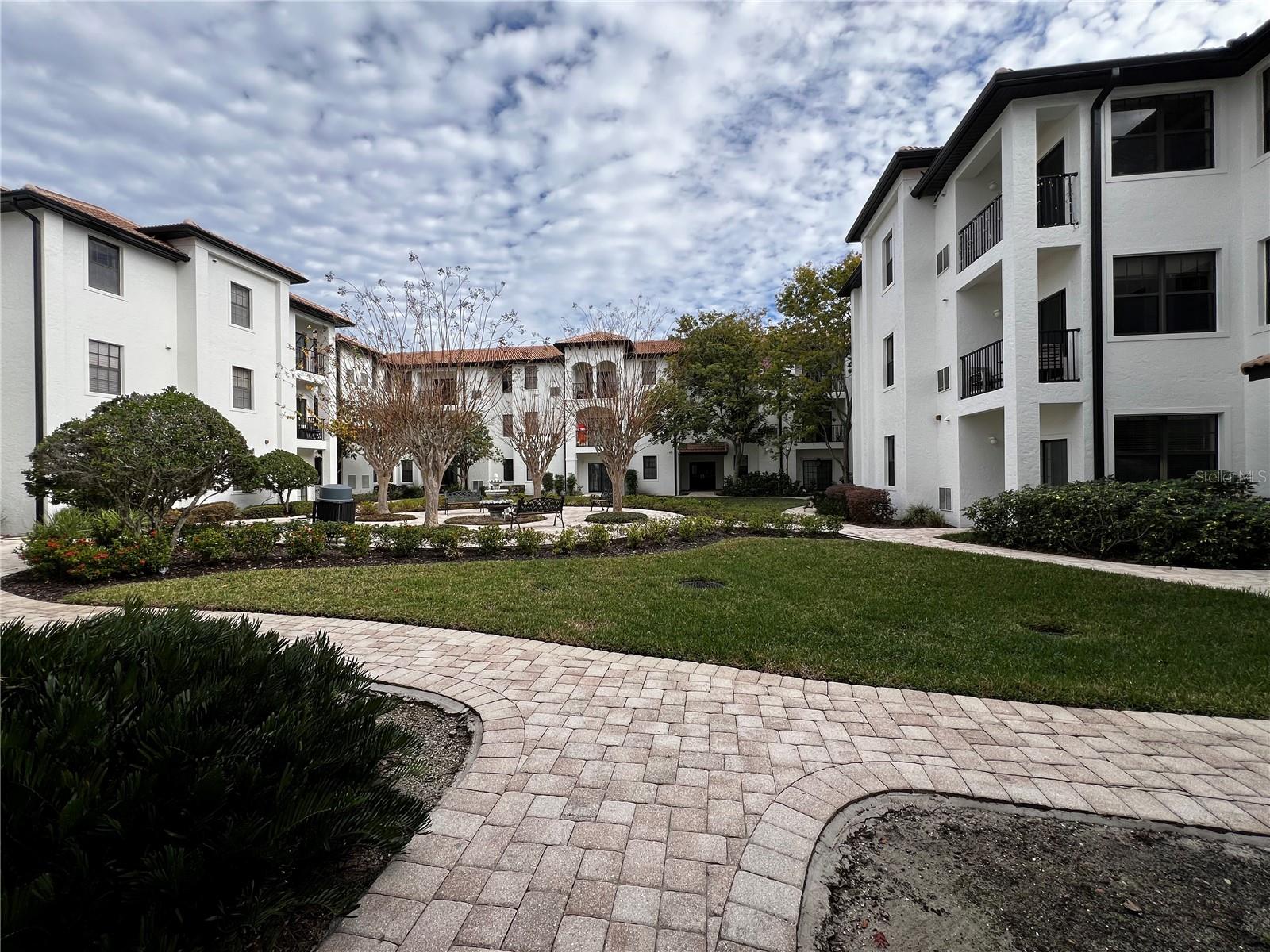 Image 39 of 60 For 5550 Michigan Street 2119