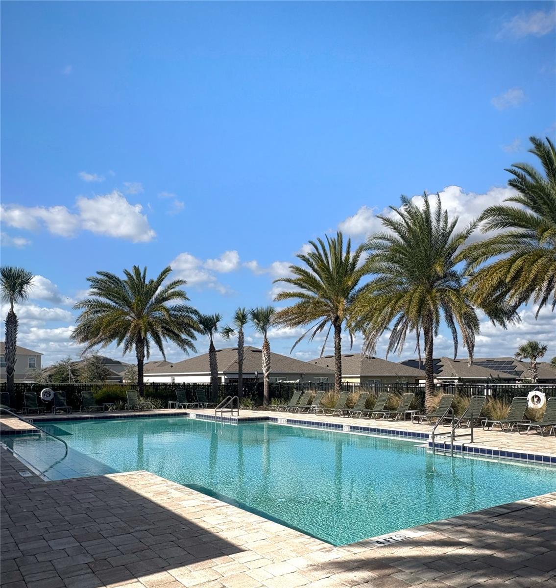 Image 3 of 29 For 983 King Parc Road