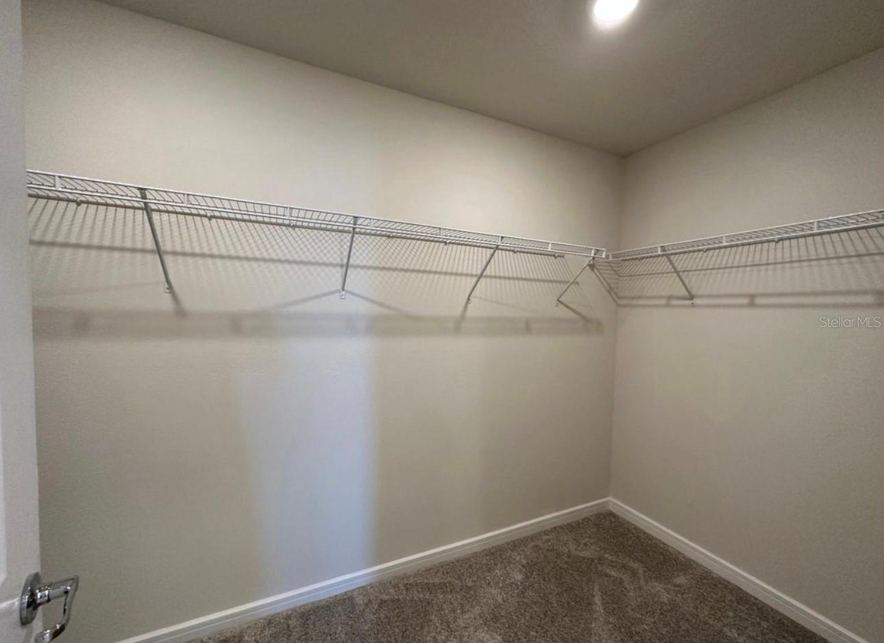 Image 26 of 39 For 5322 Royal Point