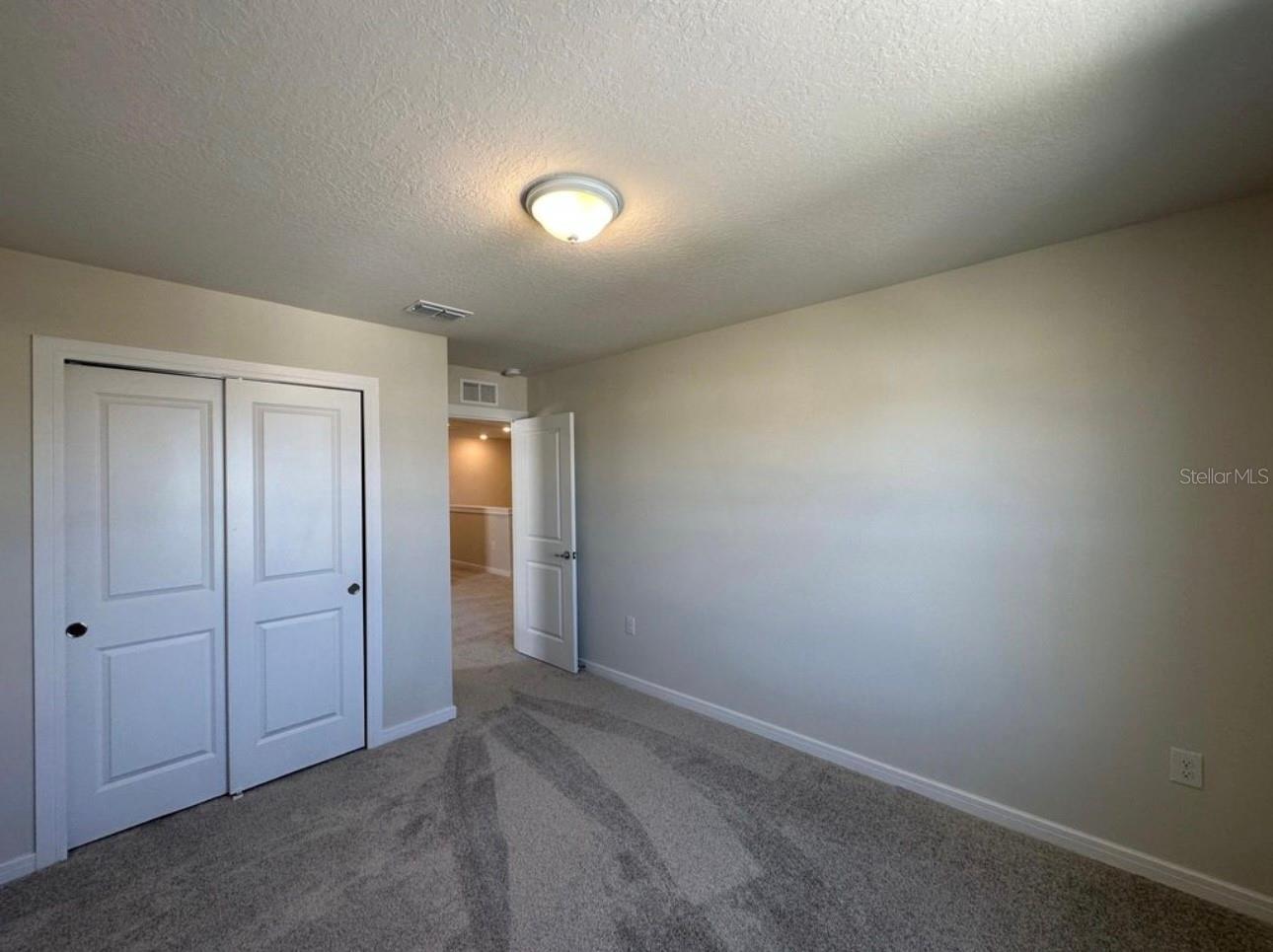 Image 35 of 39 For 5322 Royal Point